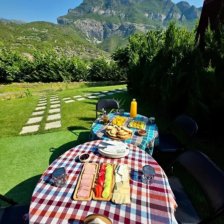 Dalmace Bed & Breakfast 3*